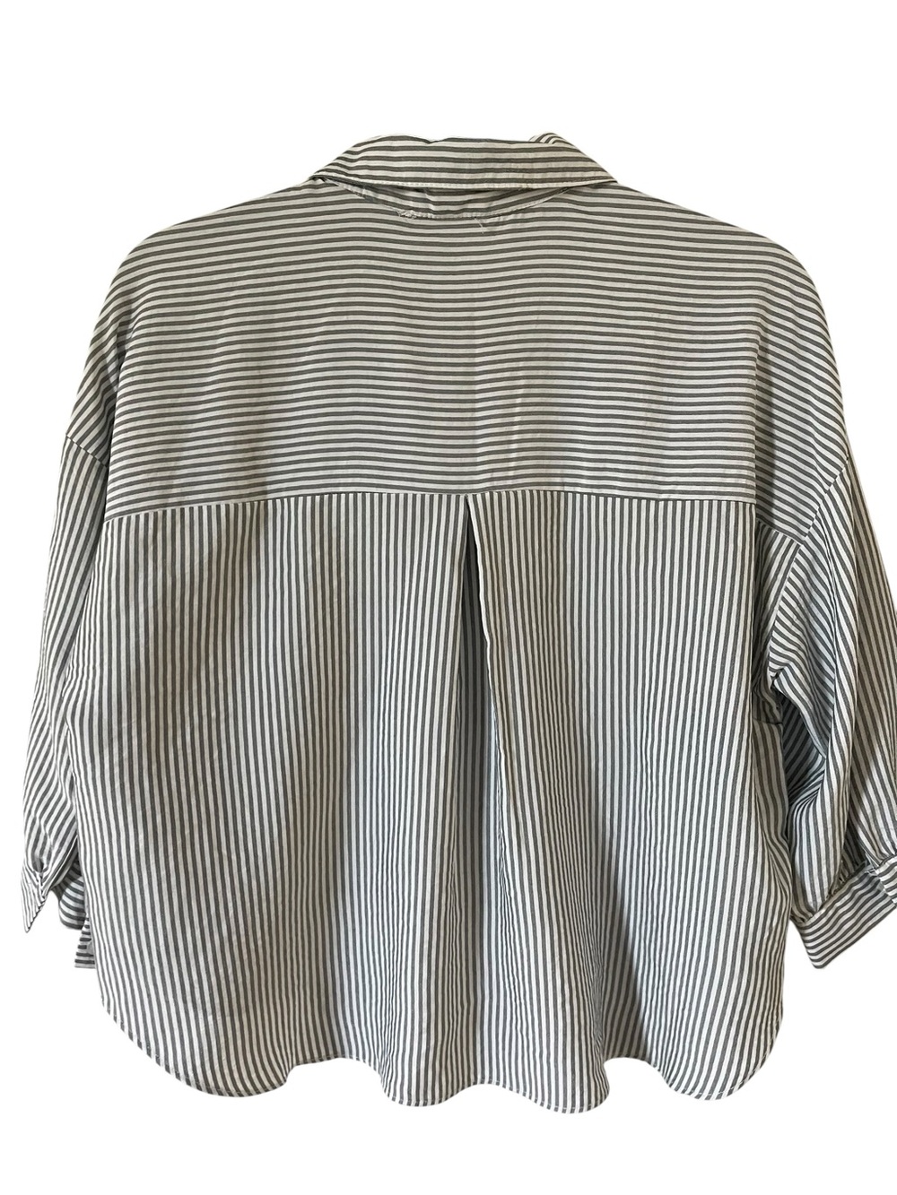 Striped Button-Down Shirt in Gray and White - Picture 4 of 8